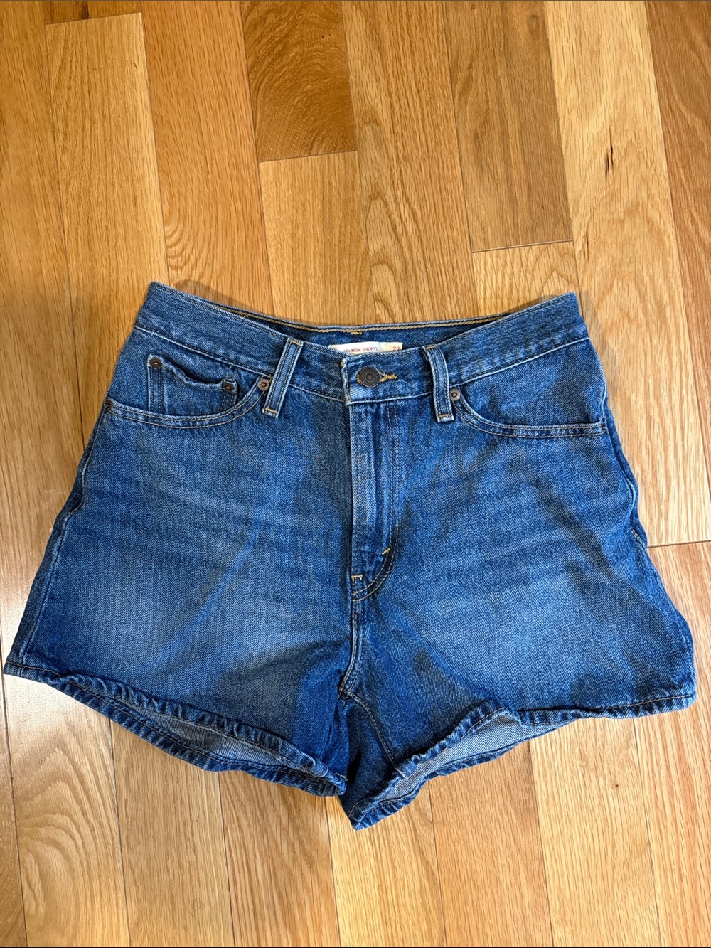 Levi's Classic Blue Denim High-Rise Jean 80s Mom Shorts